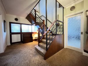 Photo 32- click for photo gallery